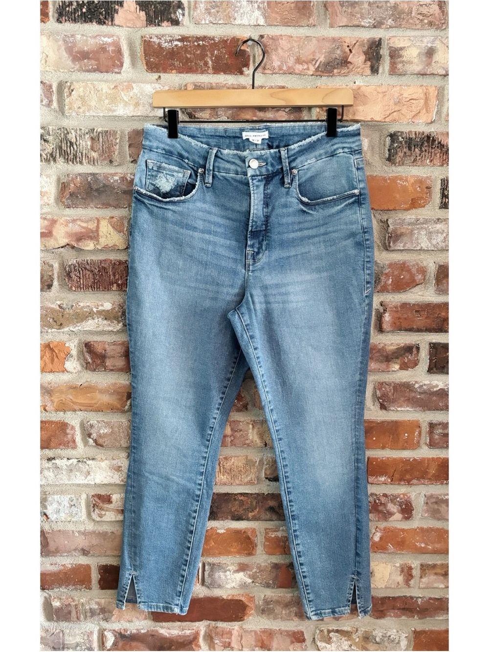 Good American Good Legs Crop Skinny Jeans